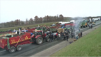 Manifestations des Agriculteurs de nouveau Mobilisés à Montauban et Castelsarrasin suite à la suppression Zones Défavorisées @tarnetgaronne_CG @Occitanie @FDSEA