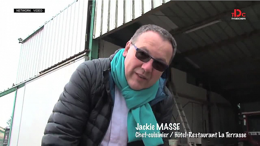 Les Instants Gourmands by Jackie Masse: ballotine de volaille accompagnée de ses endives pleine terre et de sa crème au fromage de Rollot. @Tvdeschefs @Smartrezo